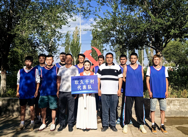 [图文]展现青春风范 凝聚奋进实力-狮子会游戏