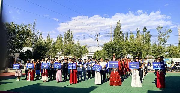 [图文]展现青春风范 凝聚奋进实力-狮子会游戏