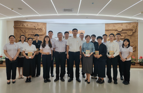 [图文]深学全会精神  争当刷新先锋——销售公司（智营能源效劳公司）第一党支部开展支部共建运动-狮子会游戏